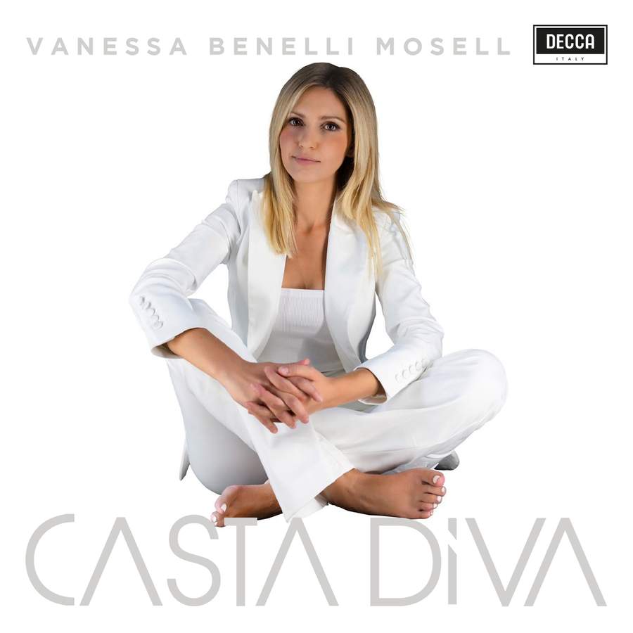 Review of Vanessa Benelli Mosell: Casta Diva