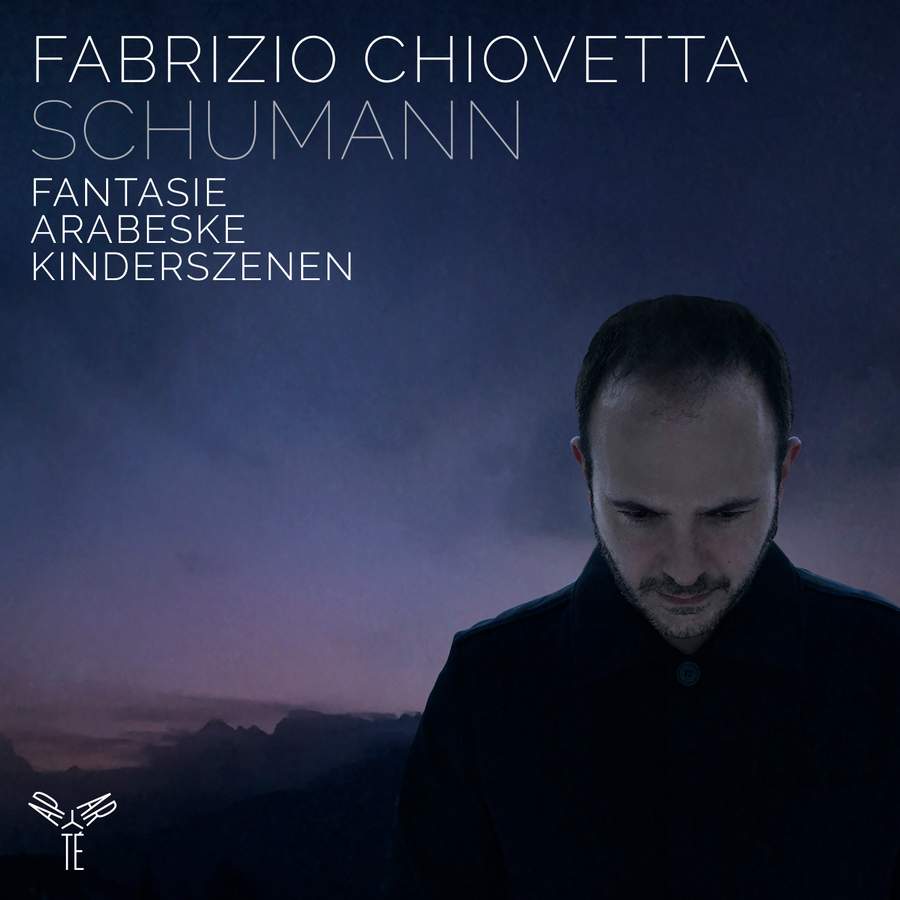 AP305. SCHUMANN Fantasie. Arabeske. Kinderszenen (Fabrizio Chiovetta)