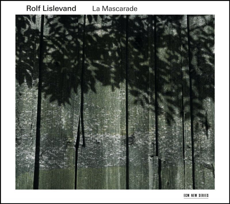 Review of Rolf Lislevand: La Mascarade; DE VISEÉ Pieces for théorbe