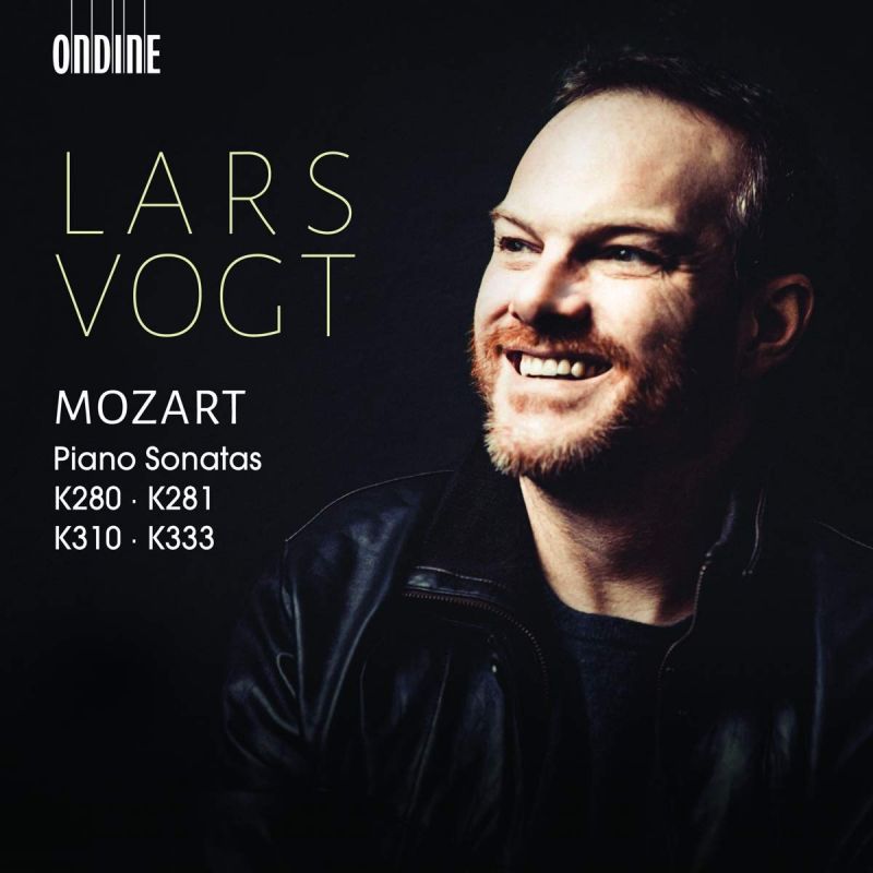 Review of MOZART Piano Sonatas Nos 2, 3, 8 & 13 (Lars Vogt)