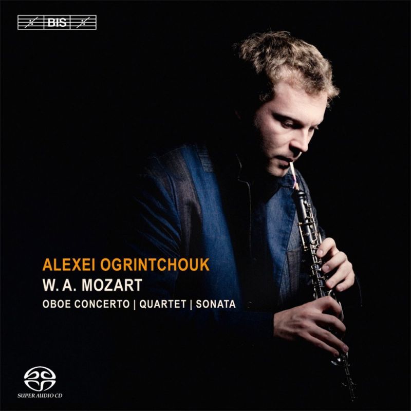 Review of MOZART Oboe Quartet. Oboe Concerto