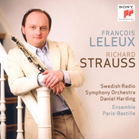 Review of Strauss, R Oboe Concerto; Serenade